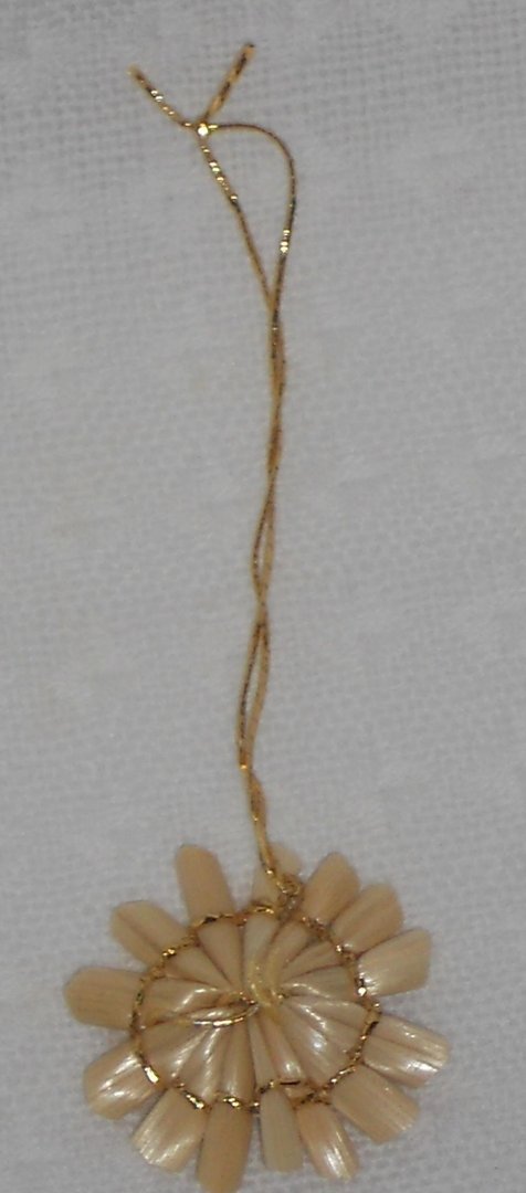 Strohstern mit goldfarbenem Faden, 2 cm
